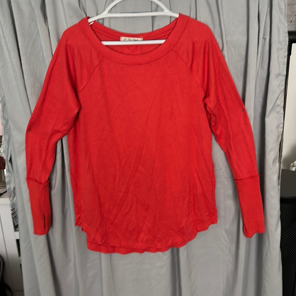 Womens medium thermal top